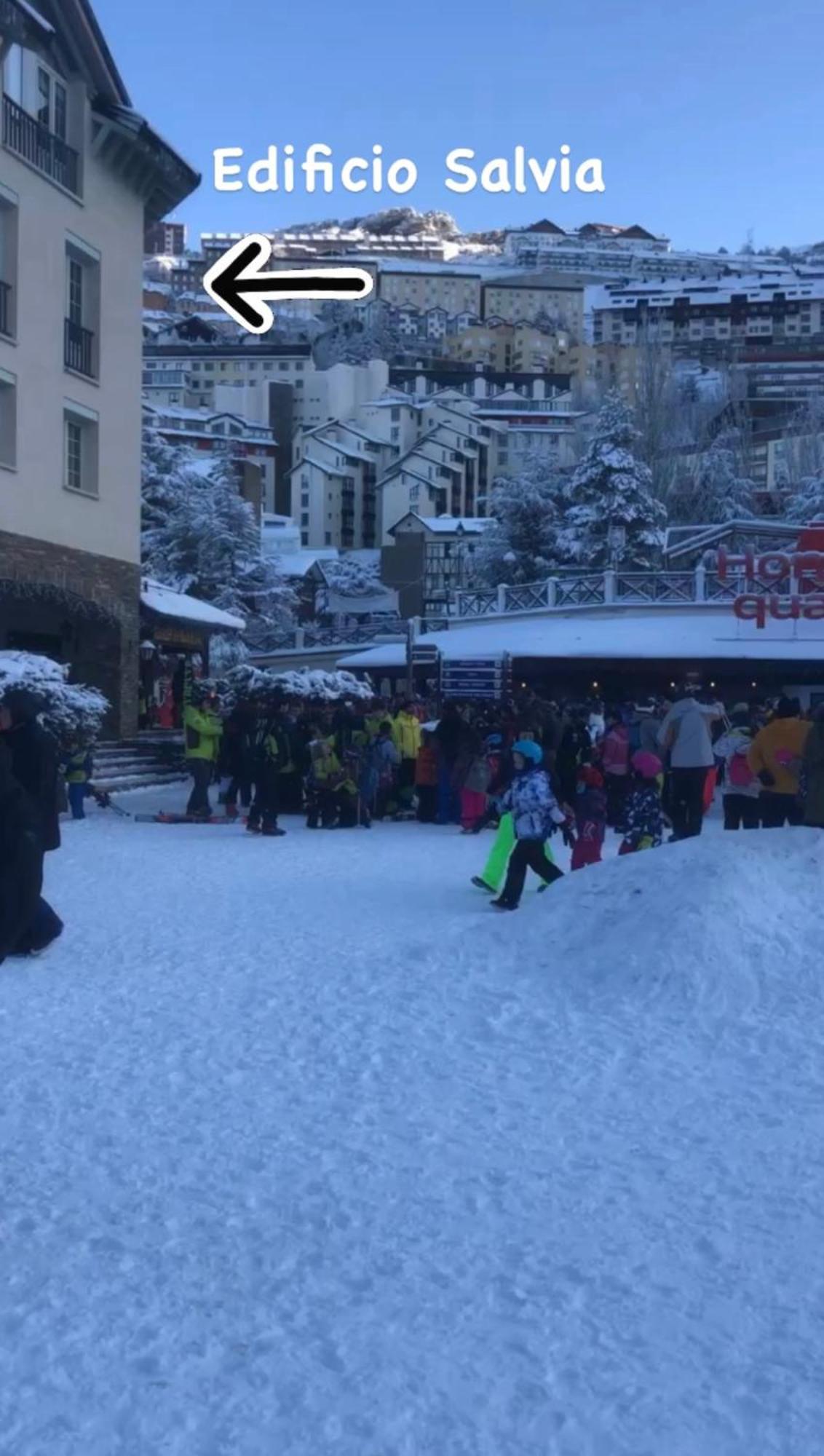 Apartamento Alpino Plaza De Andalucia A Pie De Pistas Sierra Nevada Dış mekan fotoğraf